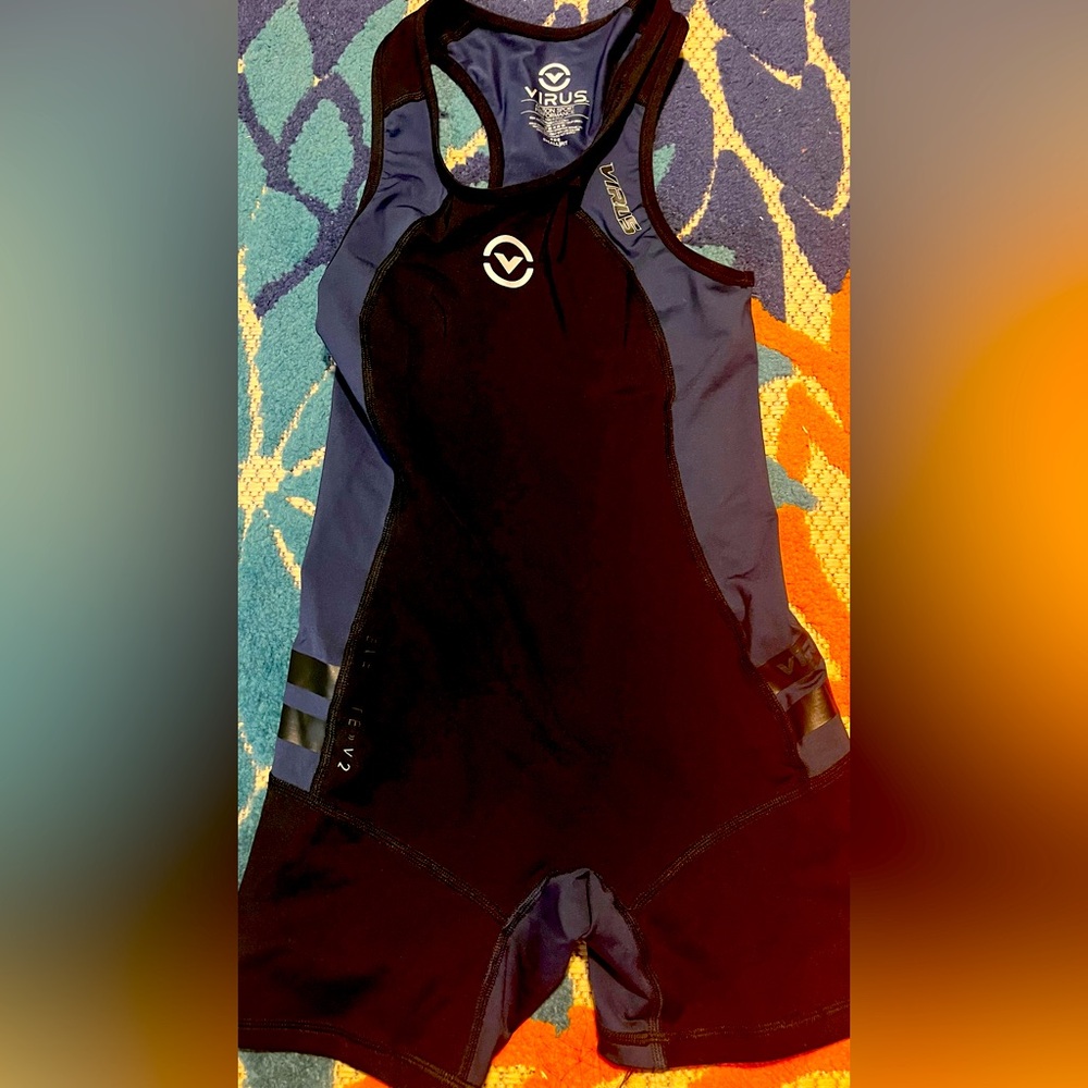 Virus singlet
